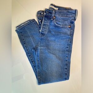 Levi’s Premium Wedgie Size 25
